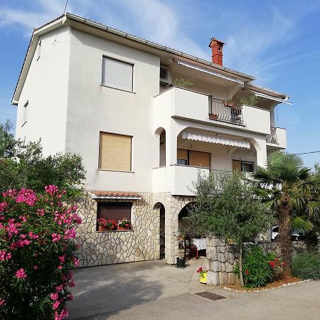 Apartman Tri Palme Gabonjin Exterior foto
