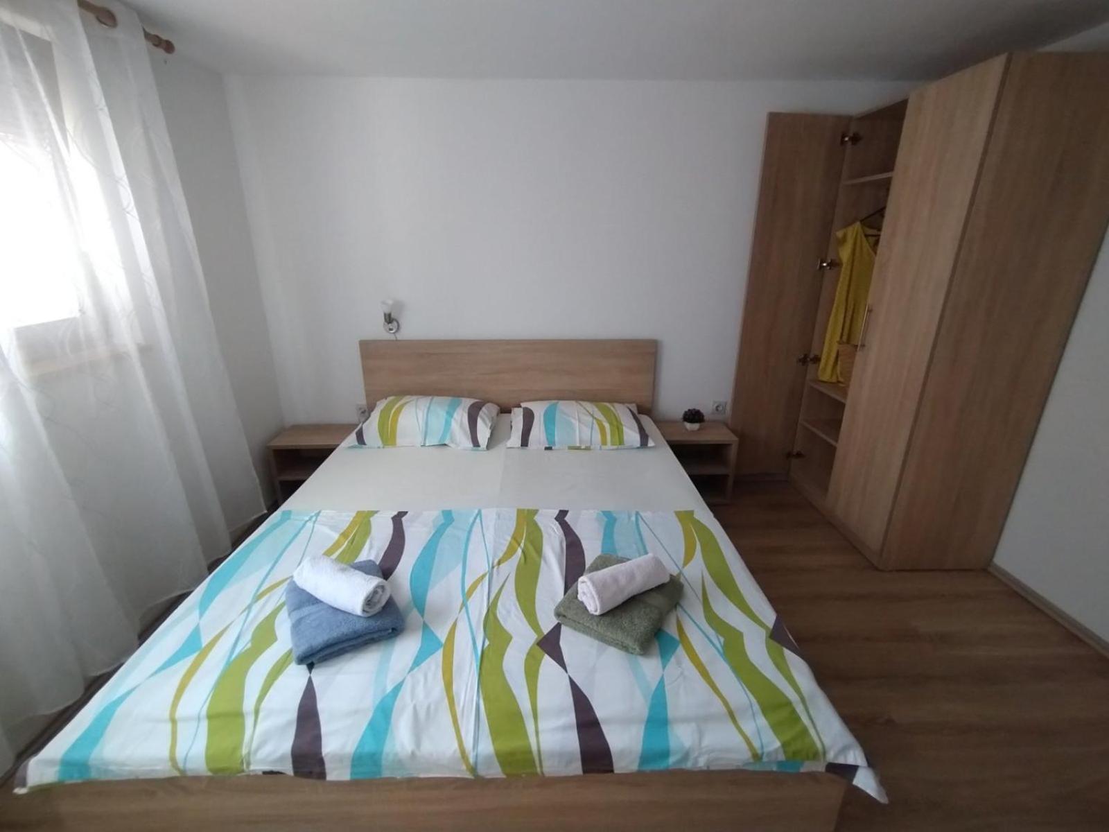 Apartman Tri Palme Gabonjin Exterior foto