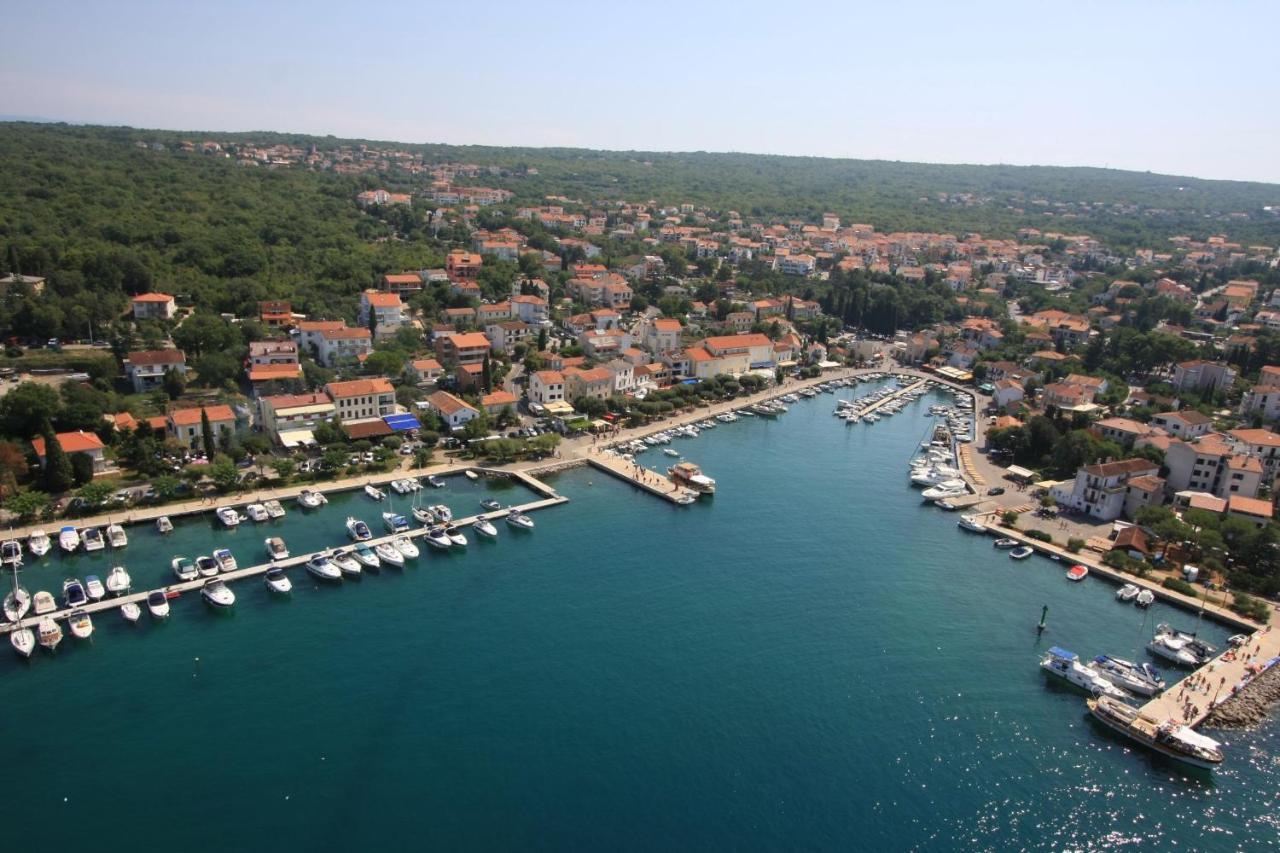 Apartman Tri Palme Gabonjin Zimmer foto